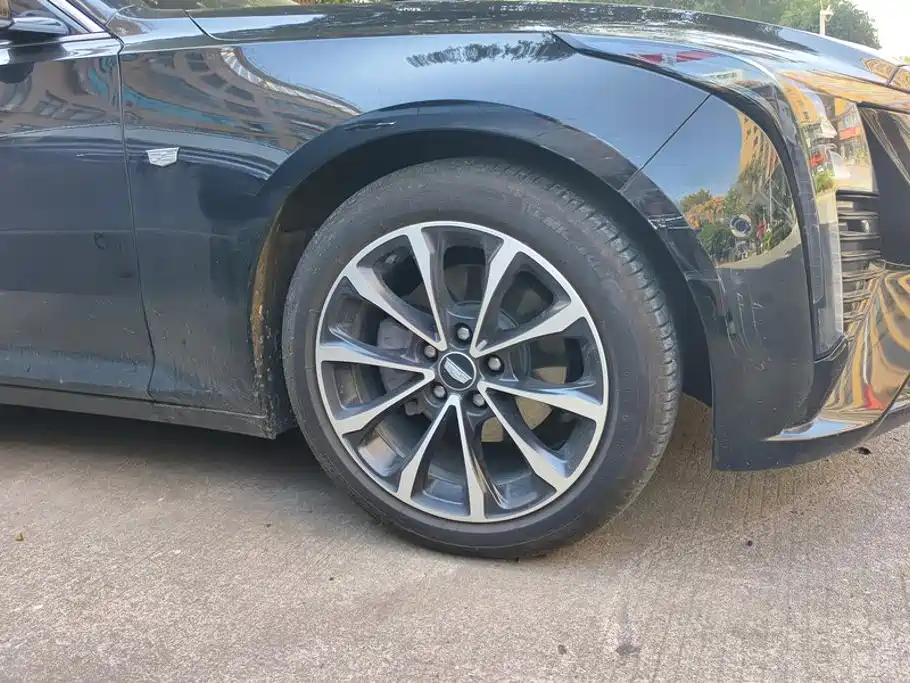 Cadillac CT5 2025 2025 Model 28T Urban Sport Edition