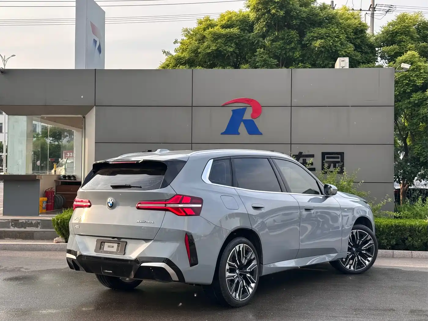 BMW X3 2025 xDrive30L Premium M Sport Package фото 9