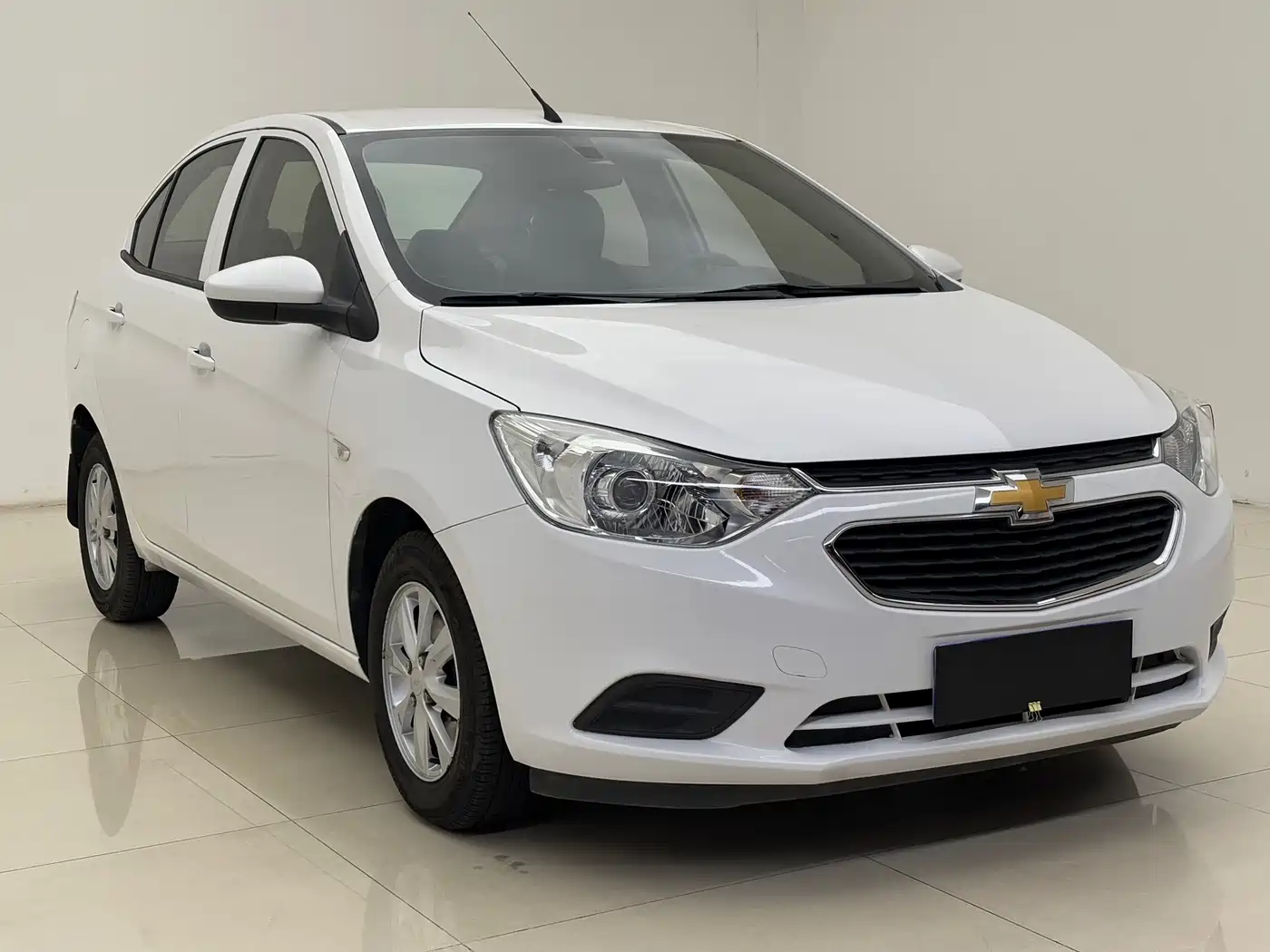 Chevrolet Sail 2015 Sail 3 1.3L AMT Ideal Edition фото 3