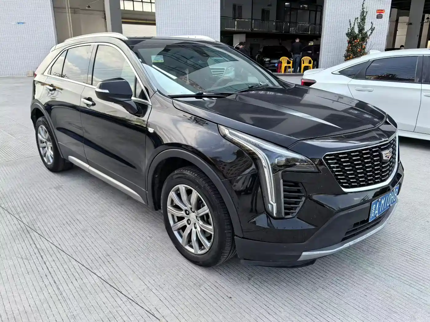 Cadillac XT4 2018 28T FWD Leading Edition фото 2