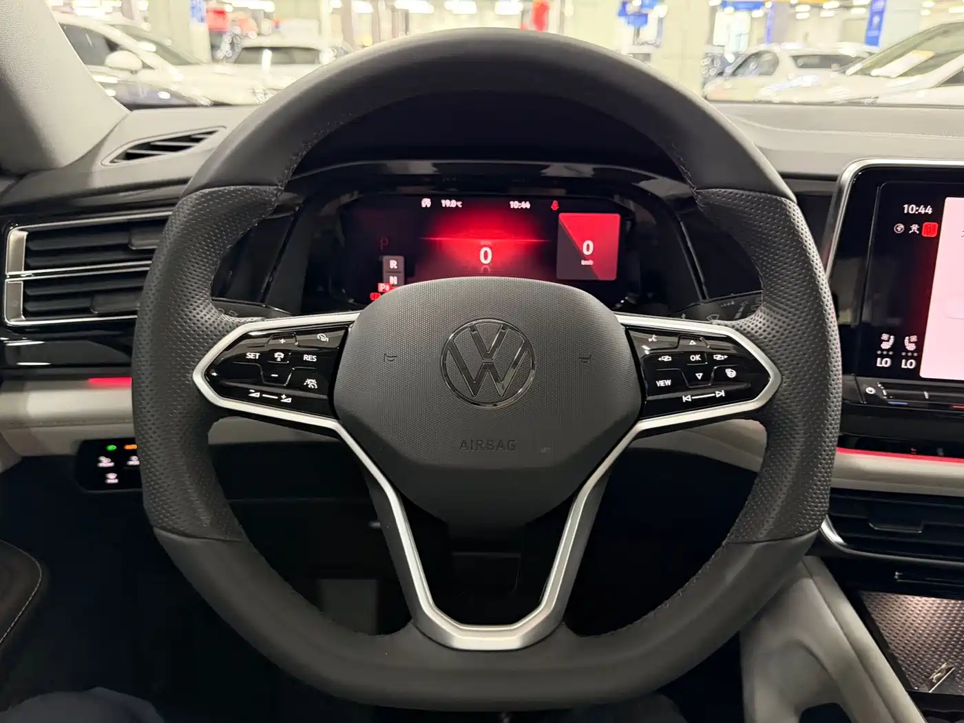 Volkswagen Teramont 2025 380TSI 4WD Outstanding Edition фото 7