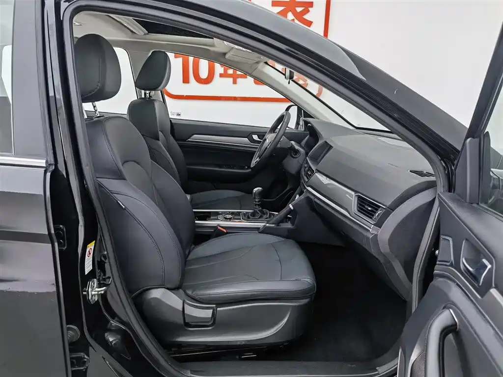 Haval H6 2018 Sport Edition 1.5T Manual 2WD Elite China V фото 23