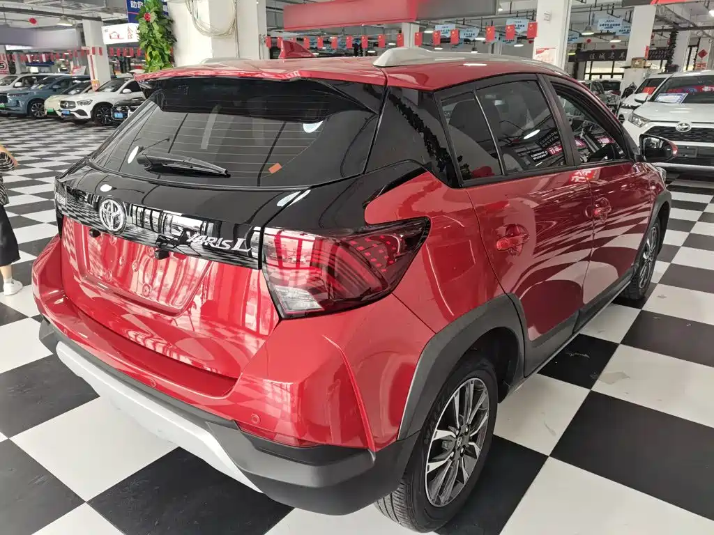 Фото 13 - Toyota YARiS L Zhi Xuan