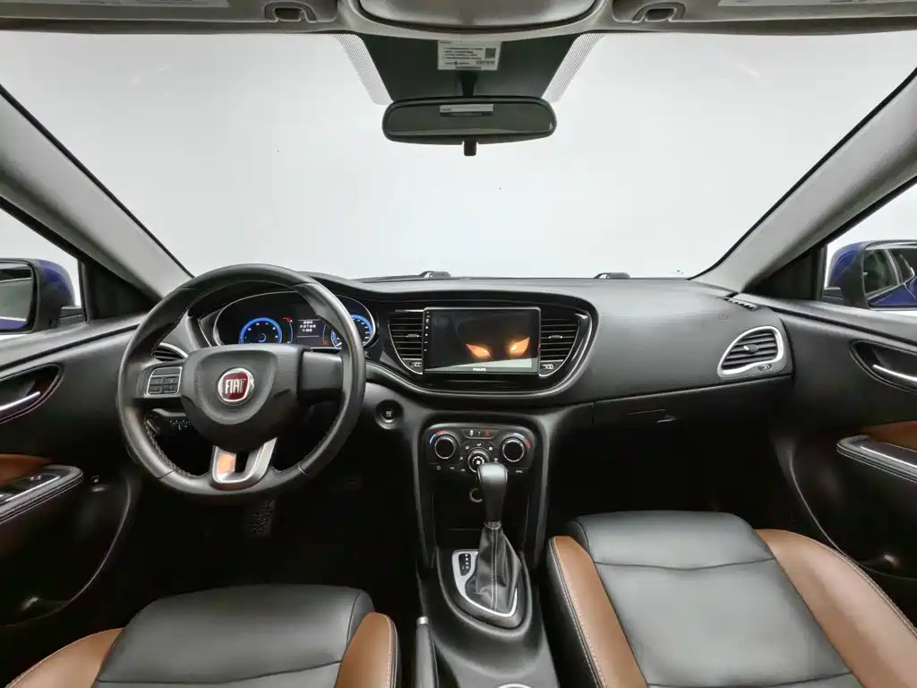 Fiat Viaggio 2016 2015 1.4T Auto Sport Edition