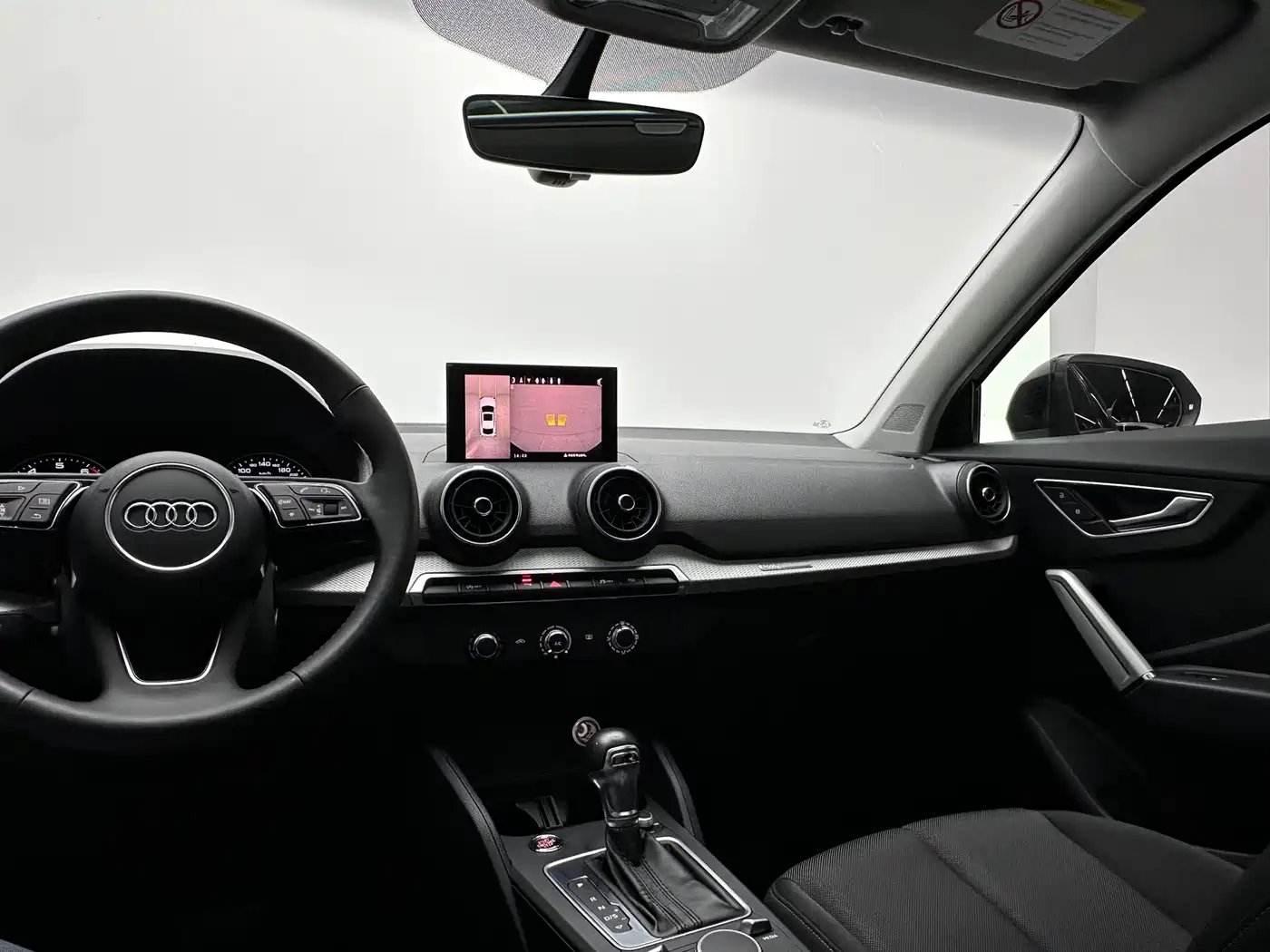 Audi Q2L 2020 35 TFSI Progressive Dynamic Model фото 15