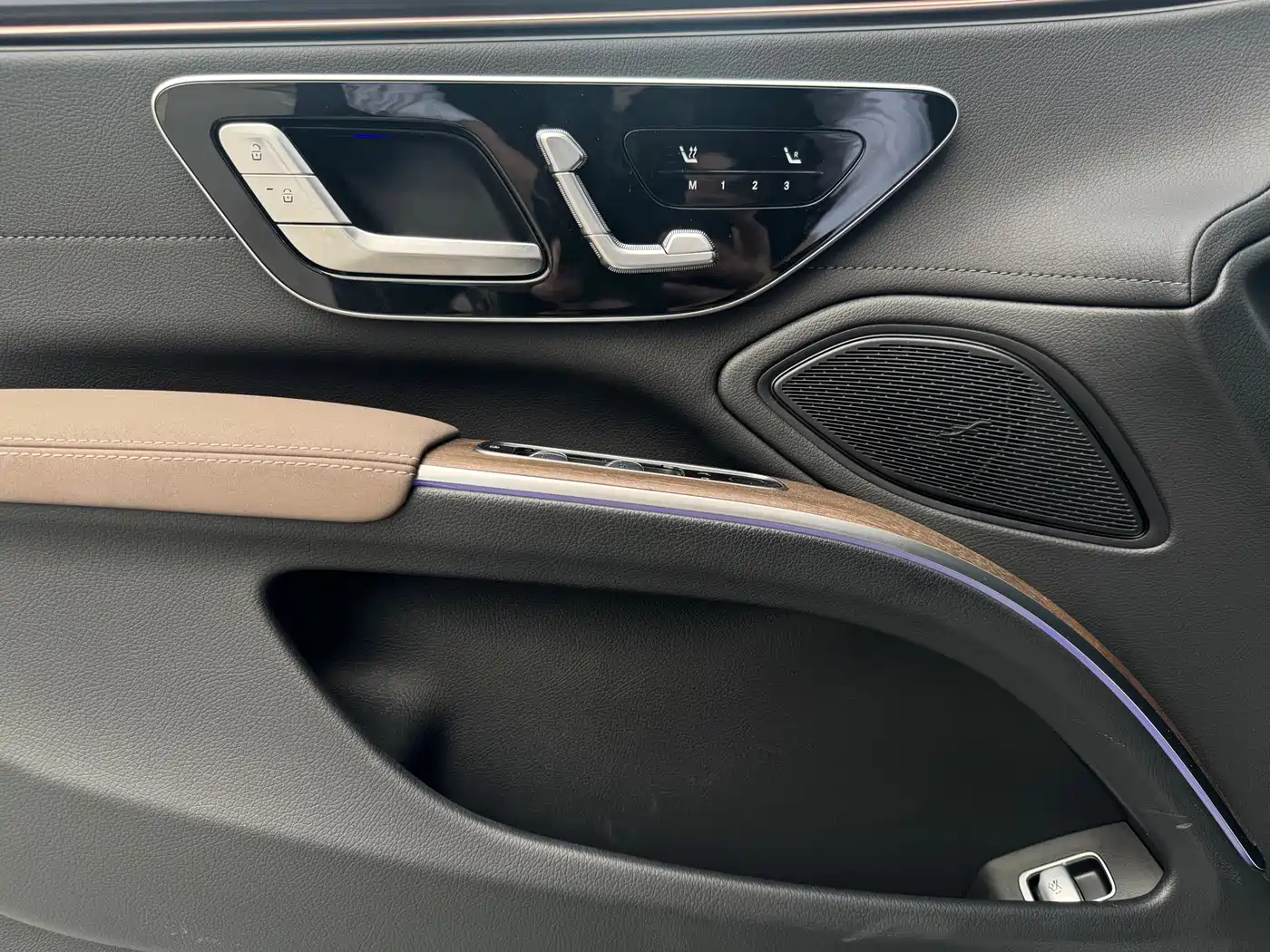 Mercedes-Benz EQS 2023 450+ Pioneer Edition фото 8