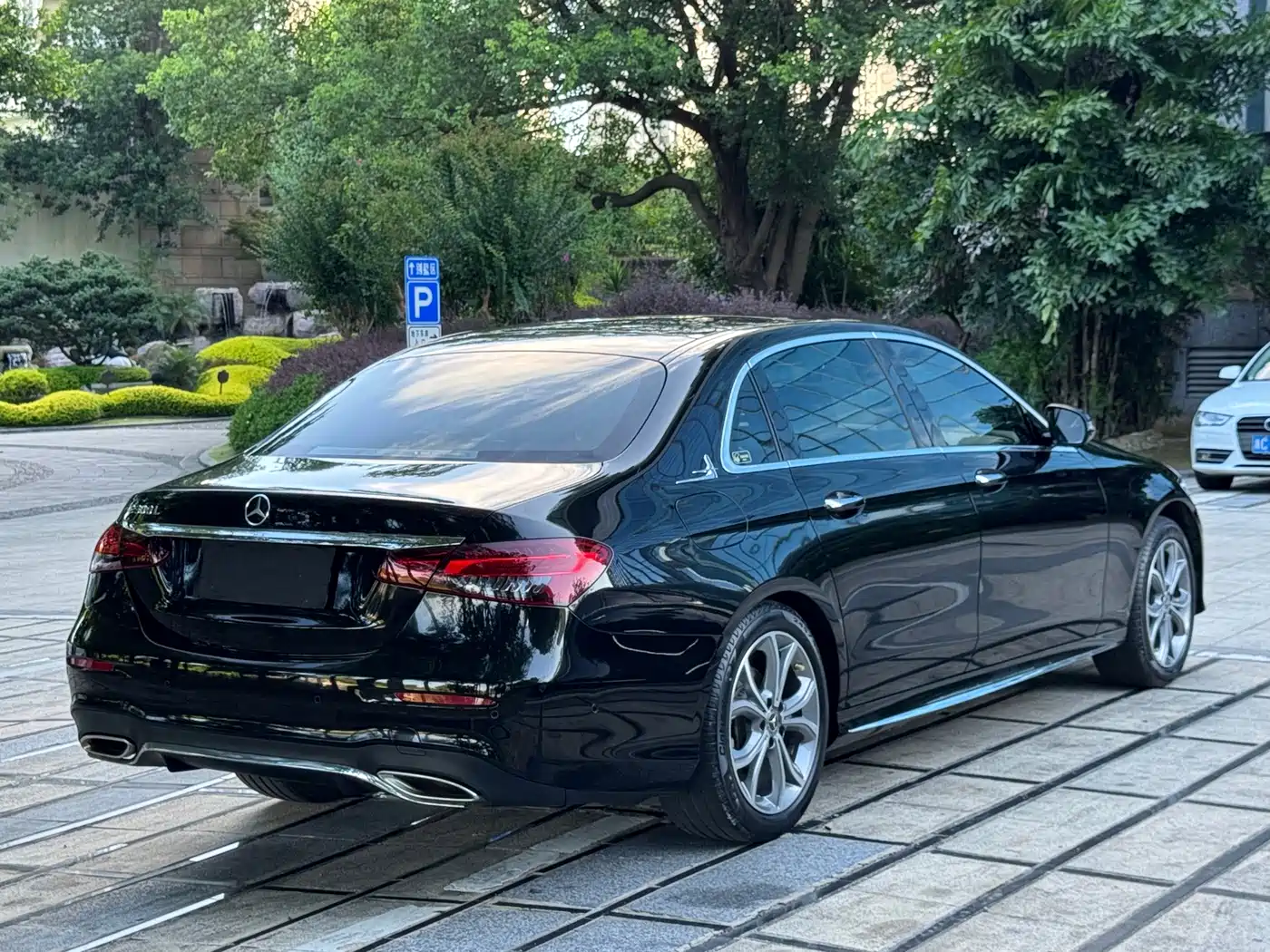 Mercedes-Benz E-Class 2026 2022 Facelift E 300 L Sport Luxury Style