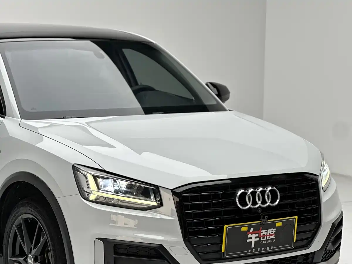Audi Q2L 2020 35 TFSI Progressive Dynamic Model фото 11