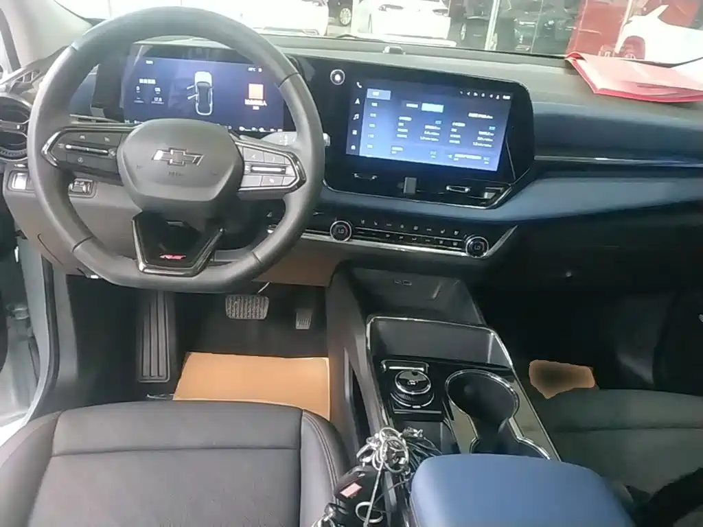 Chevrolet Equinox Plus 2024 2024 102km RS Ultimate Edition