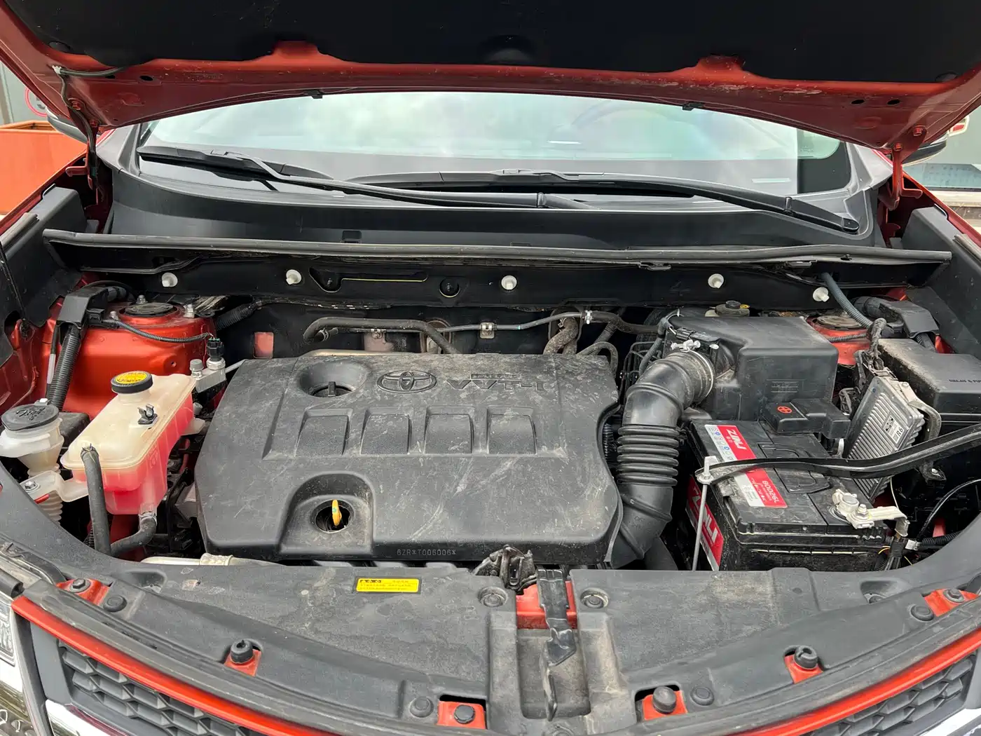 Toyota RAV4 Rongfang 2013 2.0L CVT 4WD Pioneer фото 8