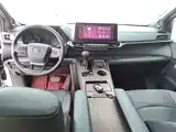 Фото 10 - Toyota Granvia