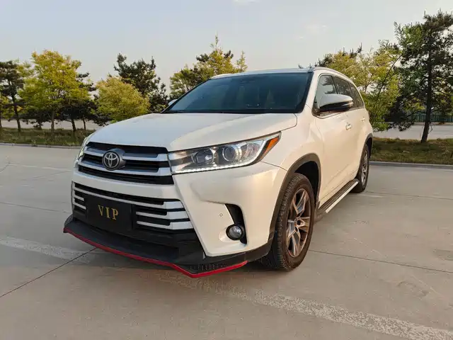Toyota Highlander 2019