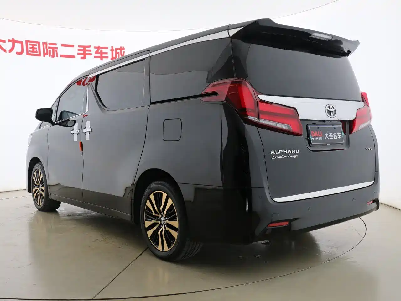 Toyota Alphard 2018 Facelift 3.5L Premium Edition фото 16