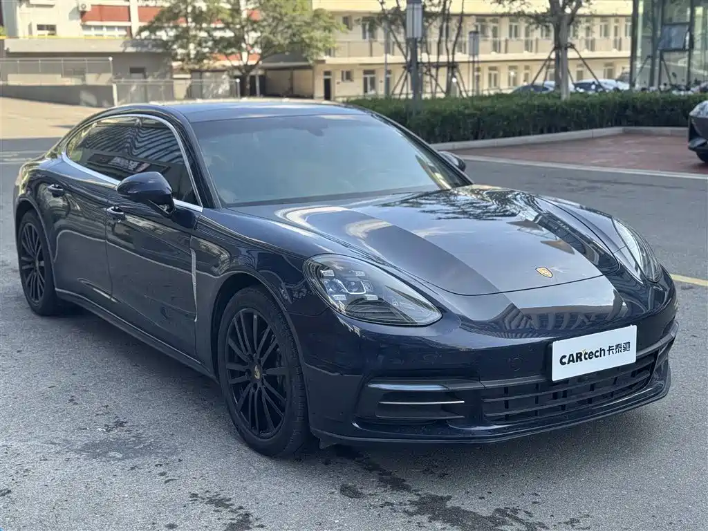 Porsche Panamera 2017 Panamera 4 Executive Long Wheelbase 3.0T фото 3