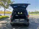Фото 27 - Lexus GX