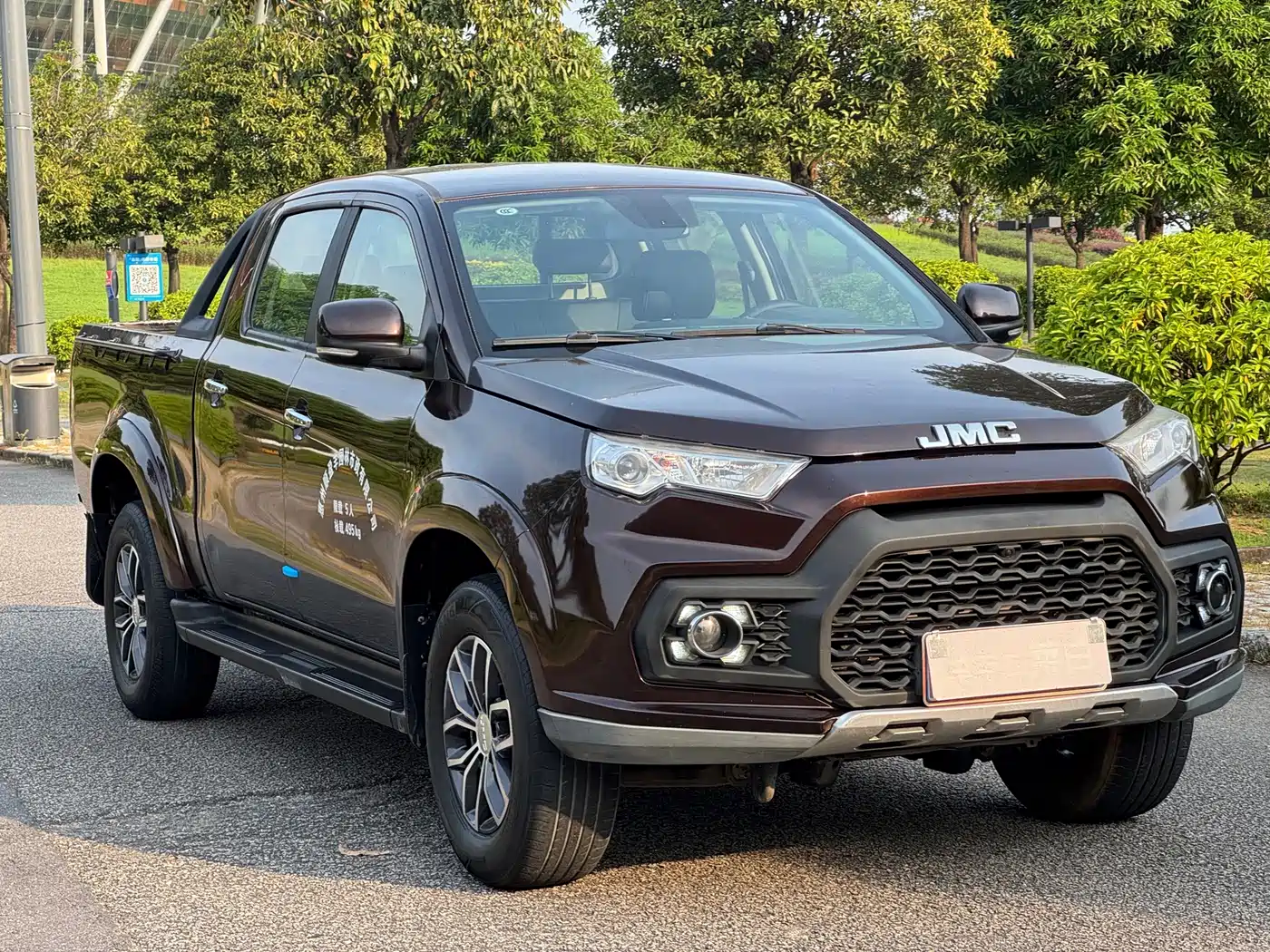 Jiangling Yuhu 7 2020 2020 Model 2.0T Diesel Manual 2WD Comfort Long Wheelbase China VI JX4D20A6L