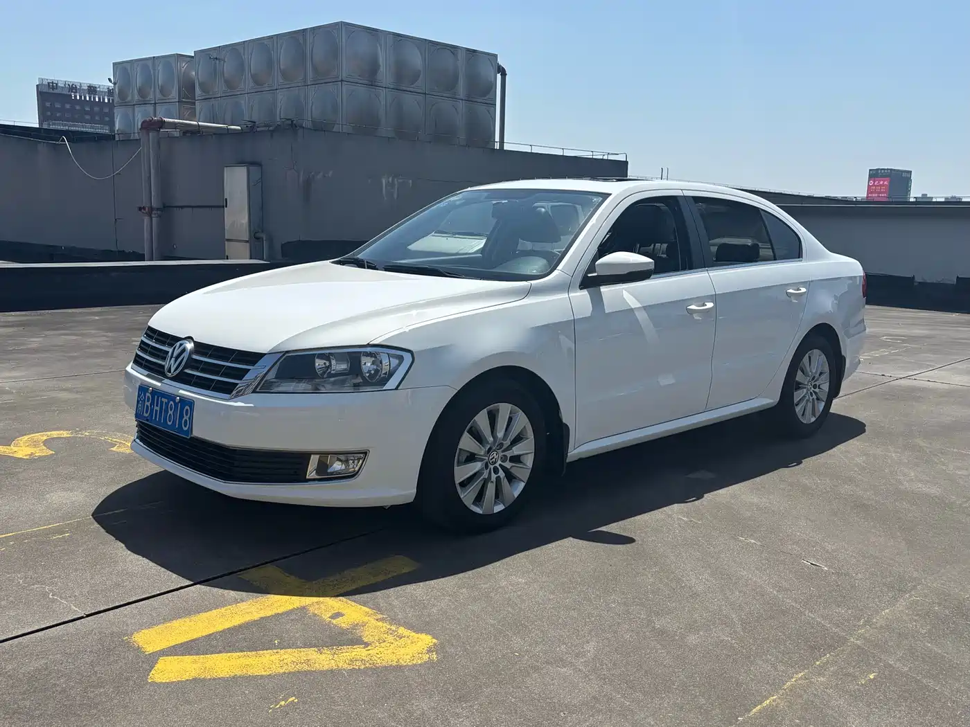Volkswagen Lavida 2013 Facelift Classic 1.6L Automatic Comfort