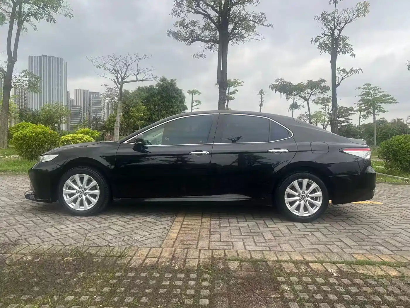 Toyota Camry 2019 2.0G Luxury (China V) фото 14