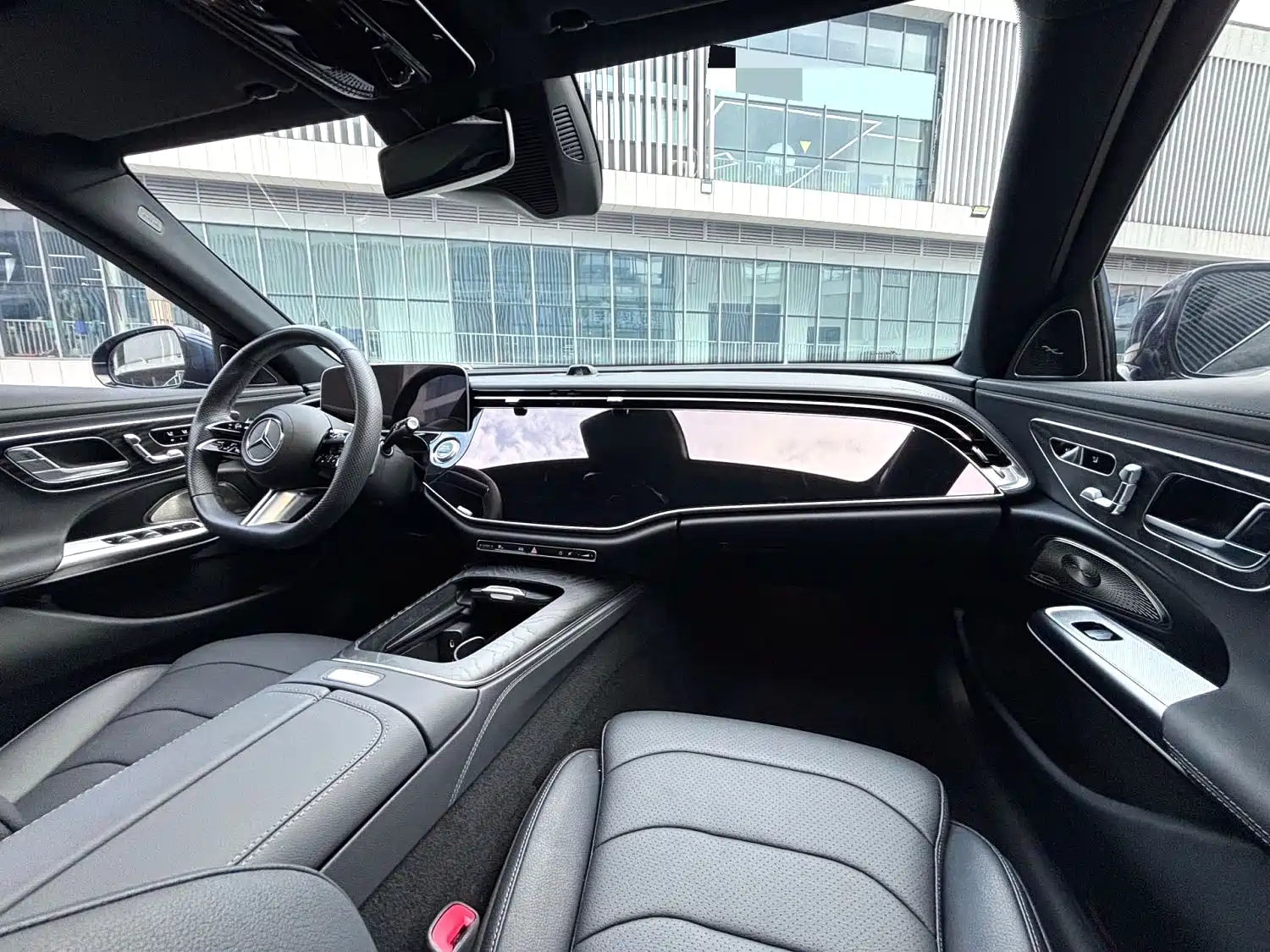 Фото 7 - Mercedes-Benz E-Class