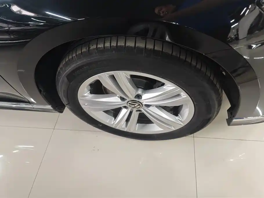 Volkswagen Magotan 2025 Popular Edition 280TSI DSG Comfort фото 6