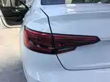 Photo 13 - Audi A4L
