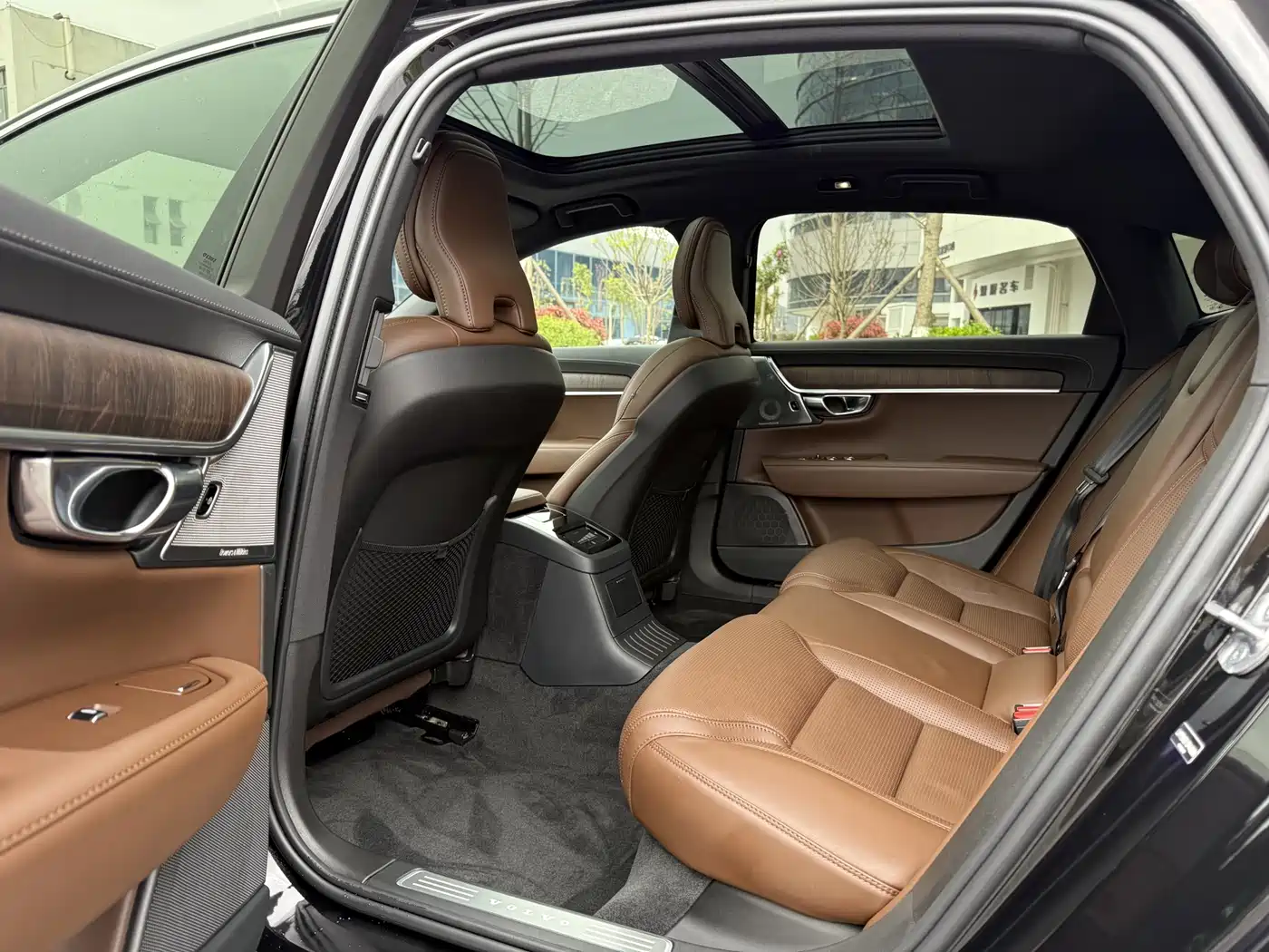 VOLVO S90 PLUG IN HYBRID