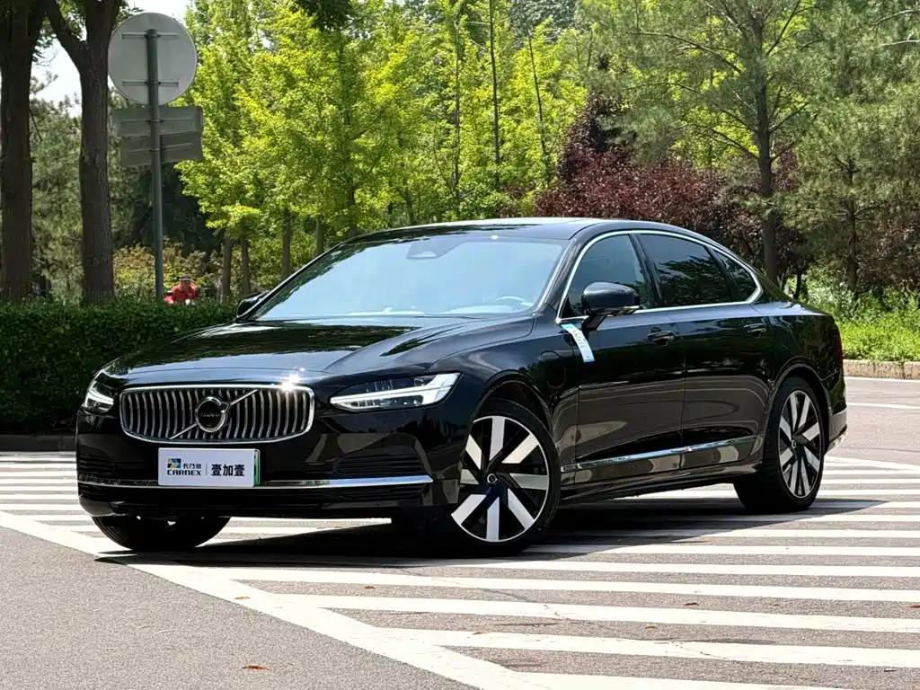 Volvo S90 Plug-in Hybrid 2024 2024 PHEV AWD Long Range Excellence Luxury Edition