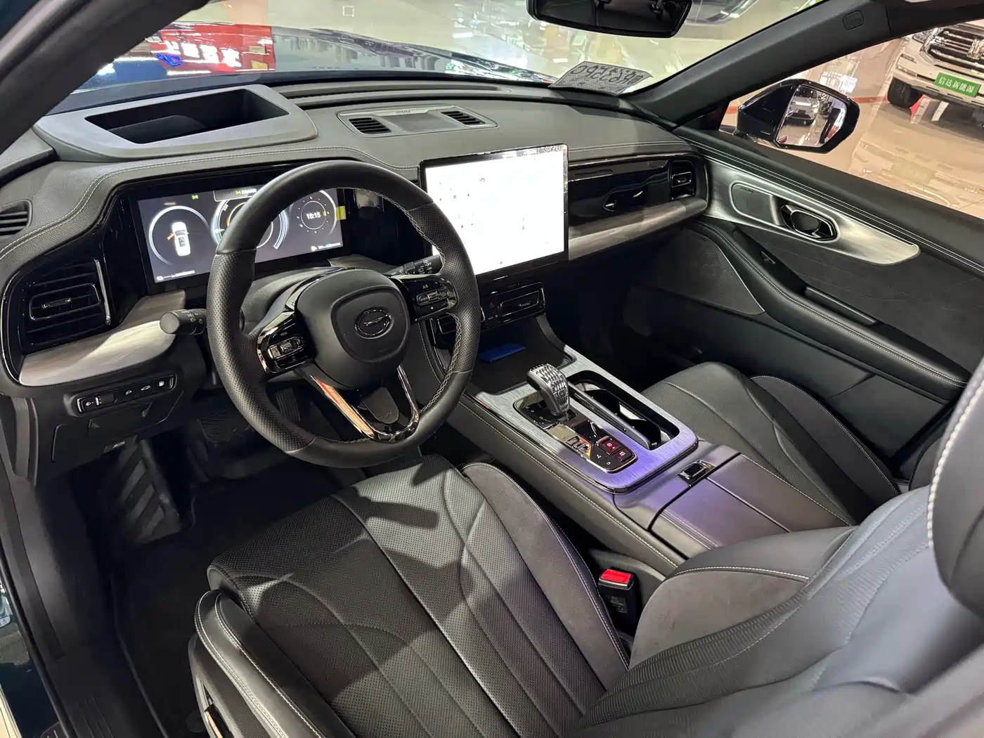 GAC Trumpchi Trumpchi ES9 2024 2024 PHEV 143km Pro+