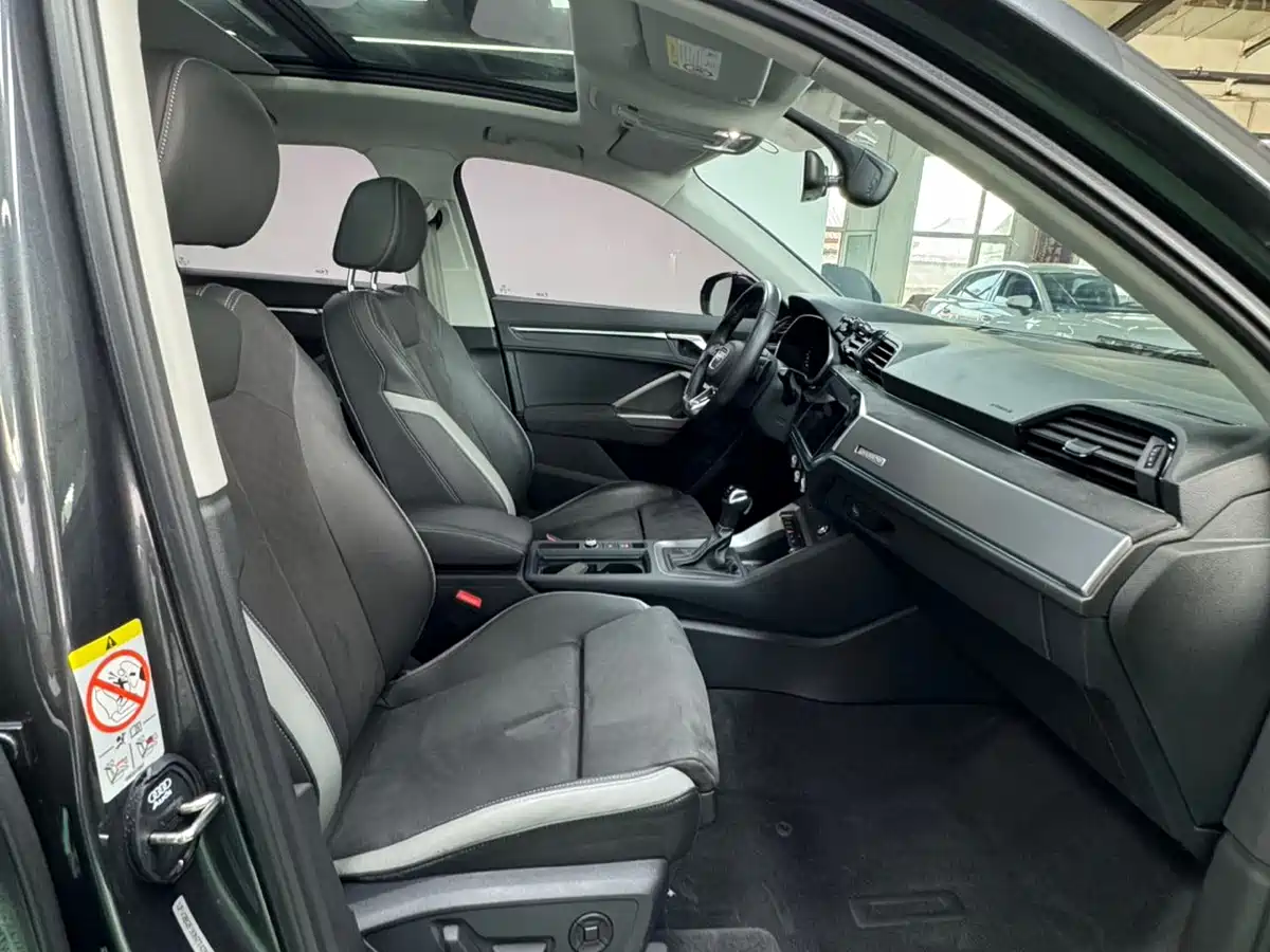 Audi Q3 2022 35 TFSI Fashion Dynamic фото 23