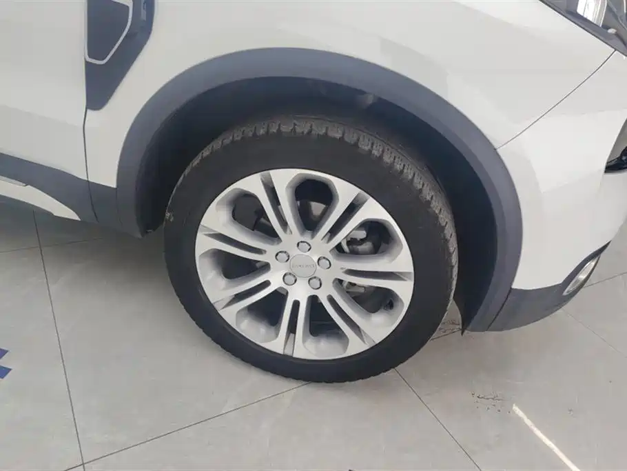 Lynk & Co 01 2019 2.0T 2WD Type Pro Version China VI фото 6