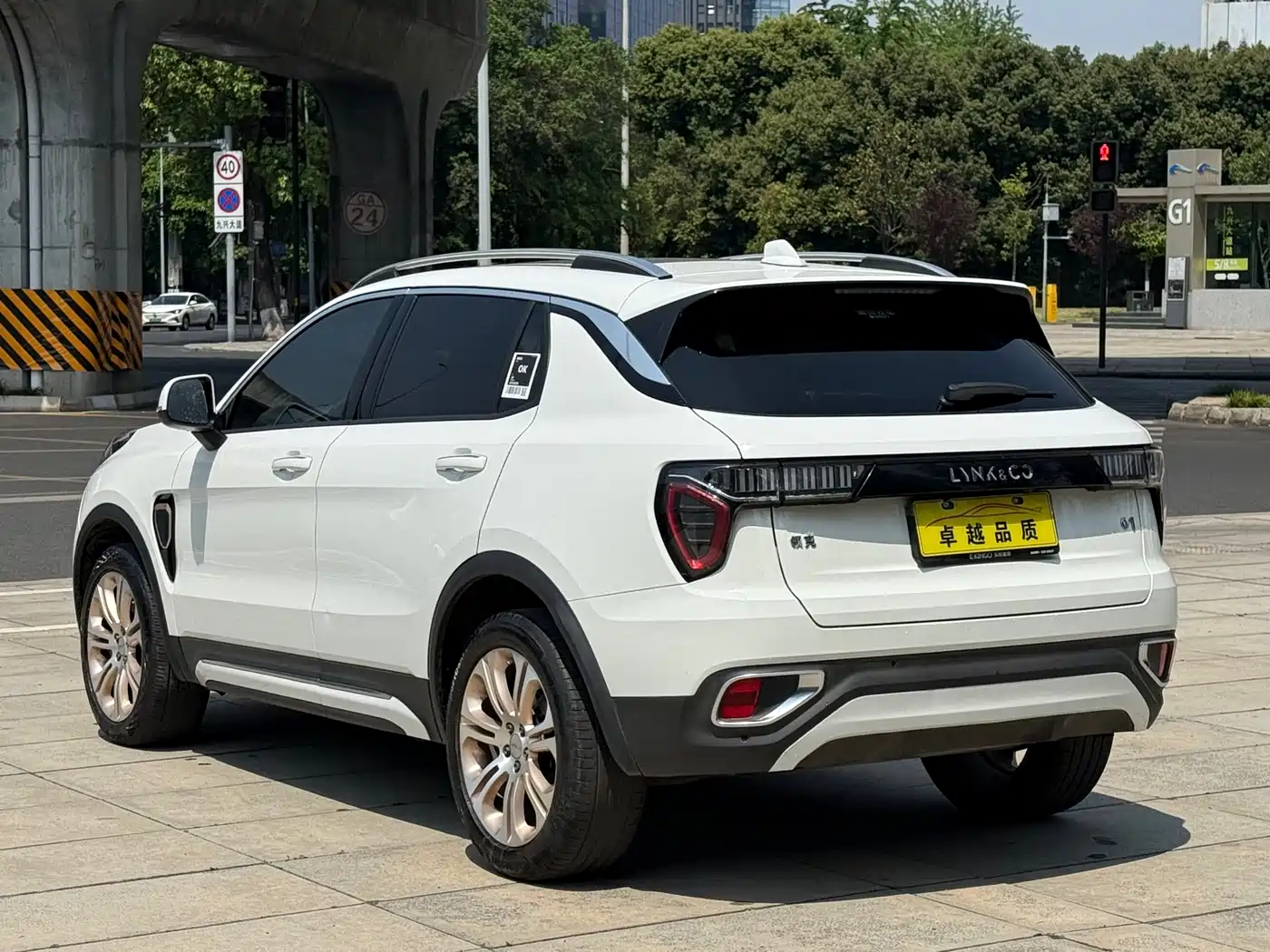 Lynk & Co 01 2017 2.0T 2WD Pro Version фото 7
