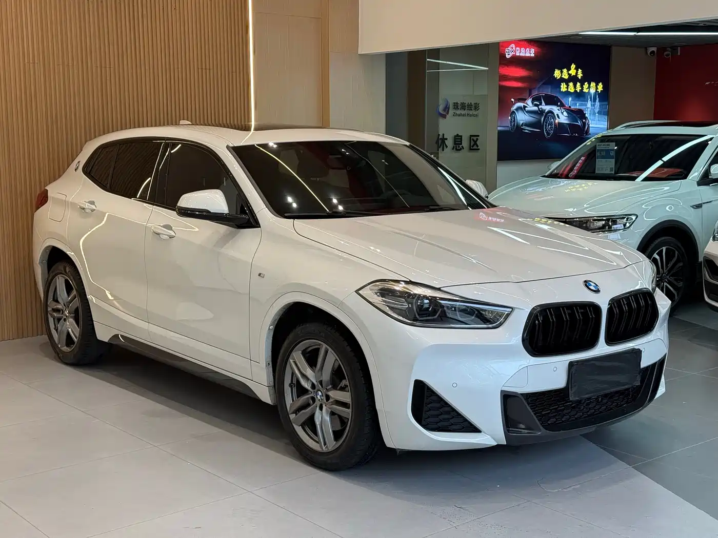 BMW X2 2020 sDrive25i Leading M Sport Package фото 3