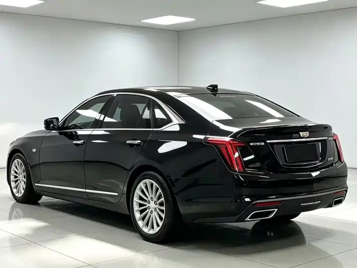 Фото 8 - Cadillac CT5