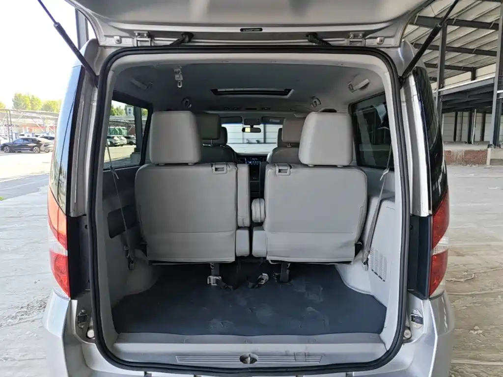 JAC Refine M5 2015 2013 2.0T Petrol Manual Business Edition