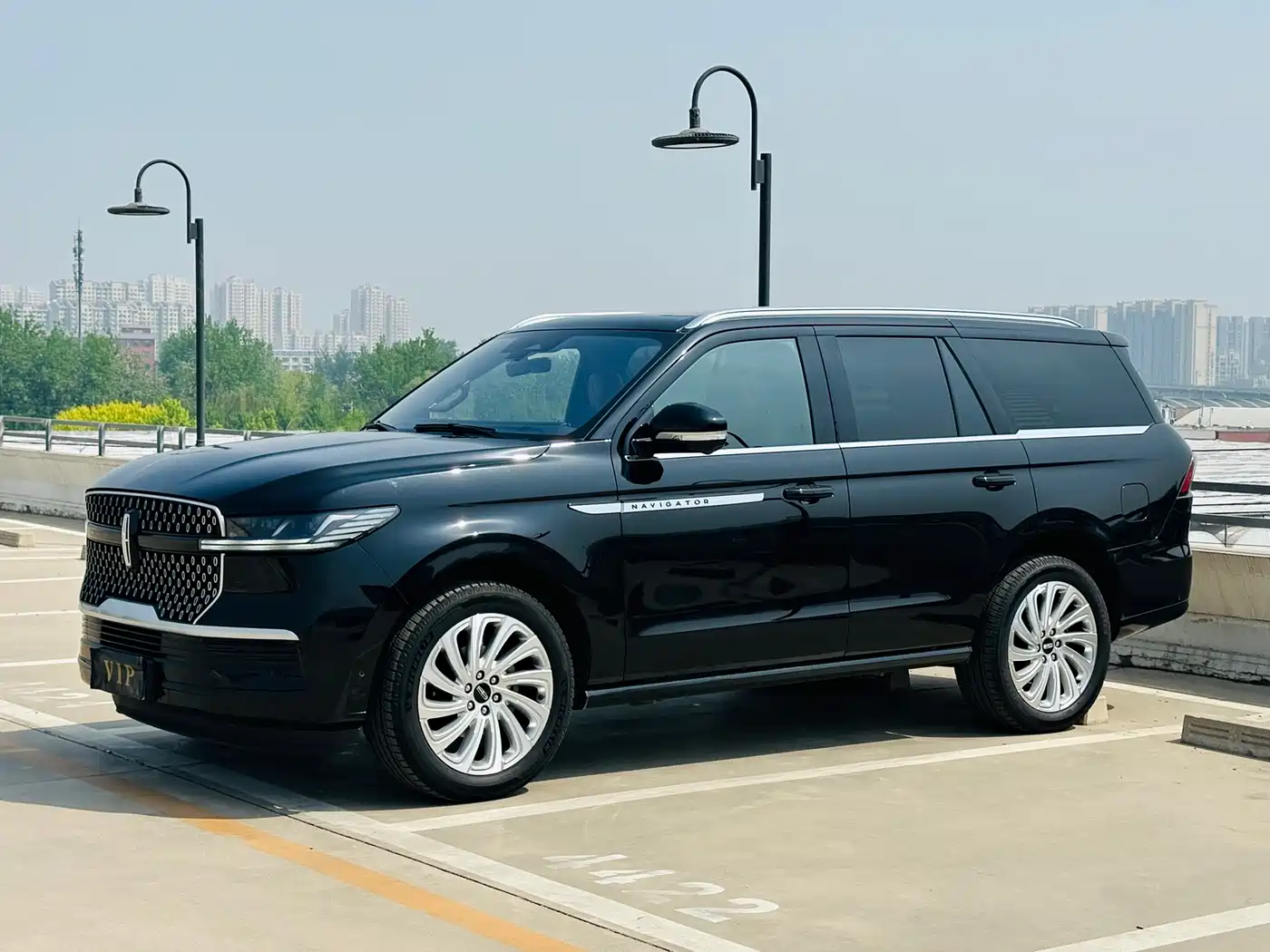 Lincoln Navigator 2025 3.5T President Edition