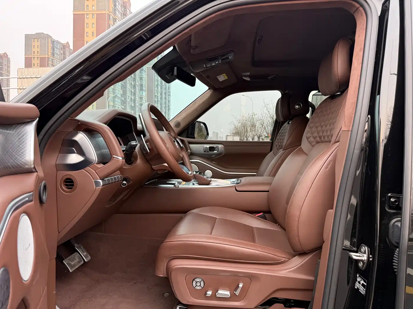 TANK TANK 700 NEW ENERGY