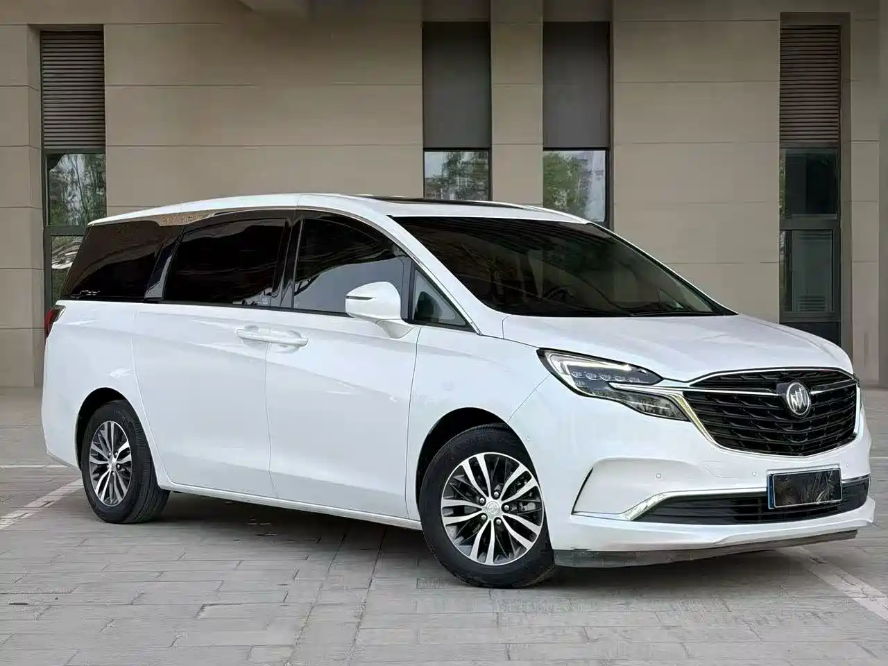 Buick GL8 2021 ES Landlord 653T Premium фото 3