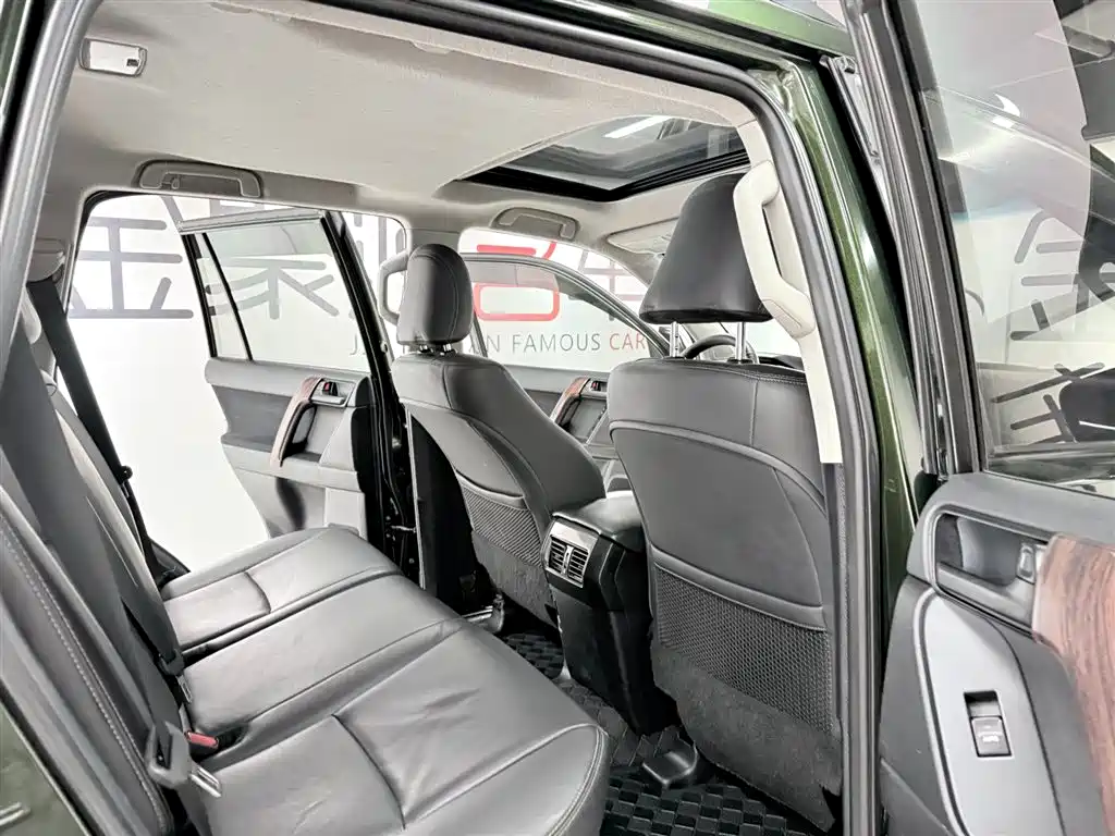 Toyota Prado (Import) 2014 2.7L Automatic Standard Edition фото 15