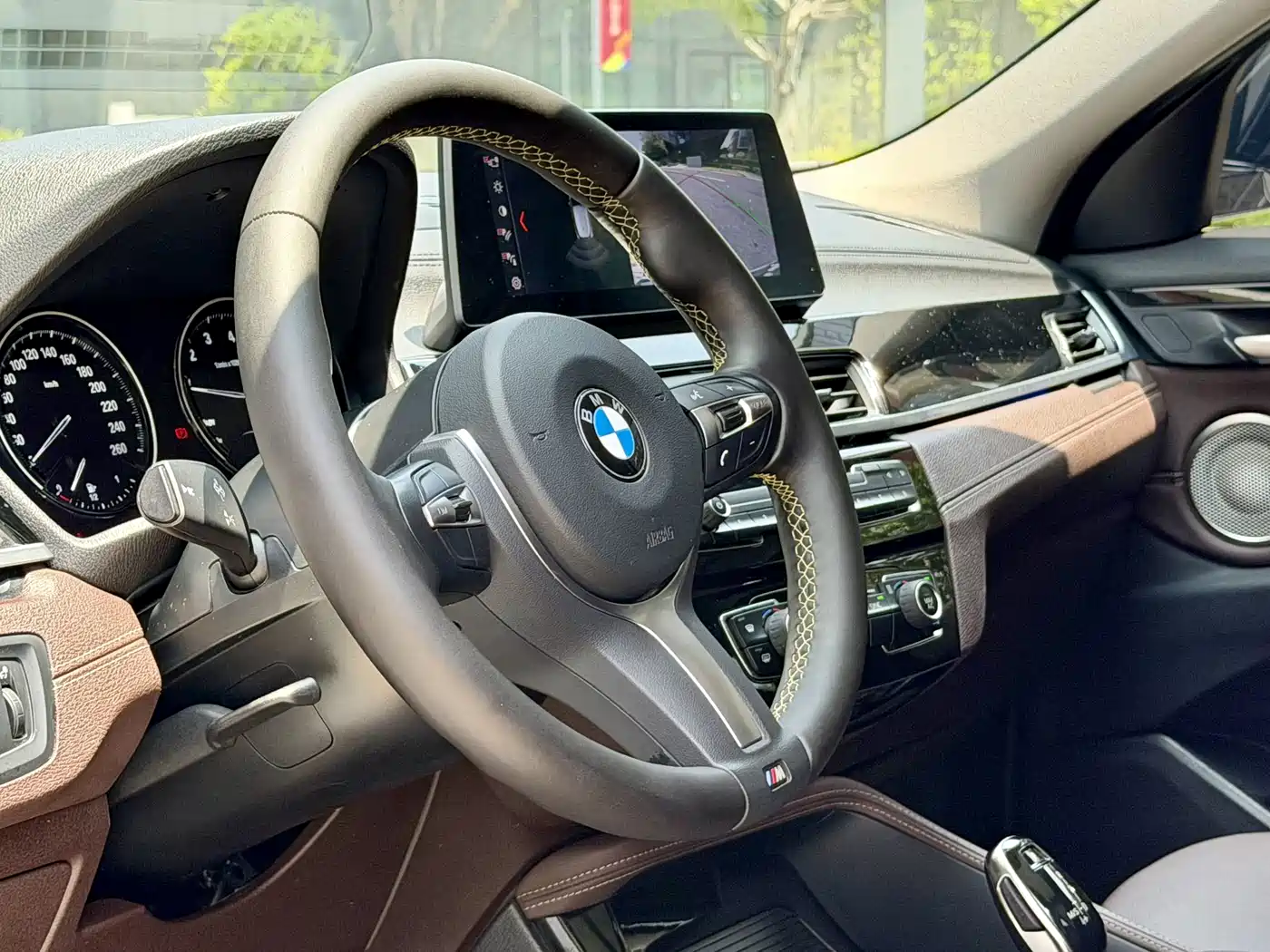 BMW X2 2023 sDrive25i M Sport Shadow Edition фото 10