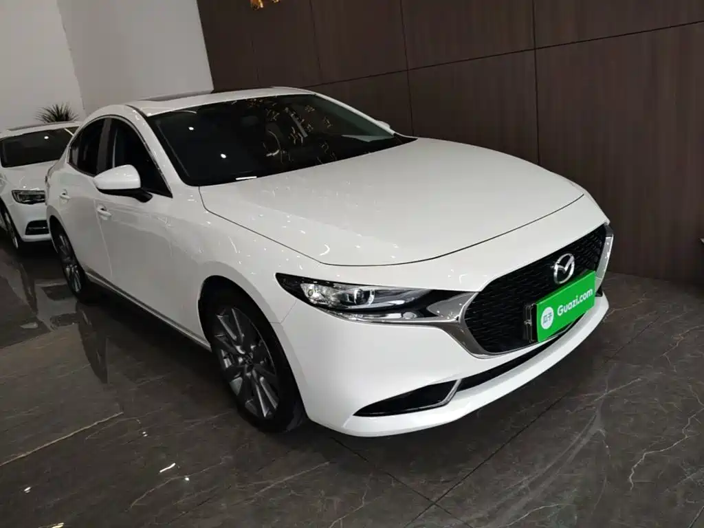 Mazda Mazda3 Axela 2025 2023 2.0L Auto Zhixuan