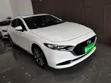 Фото 4 - Mazda Mazda 3