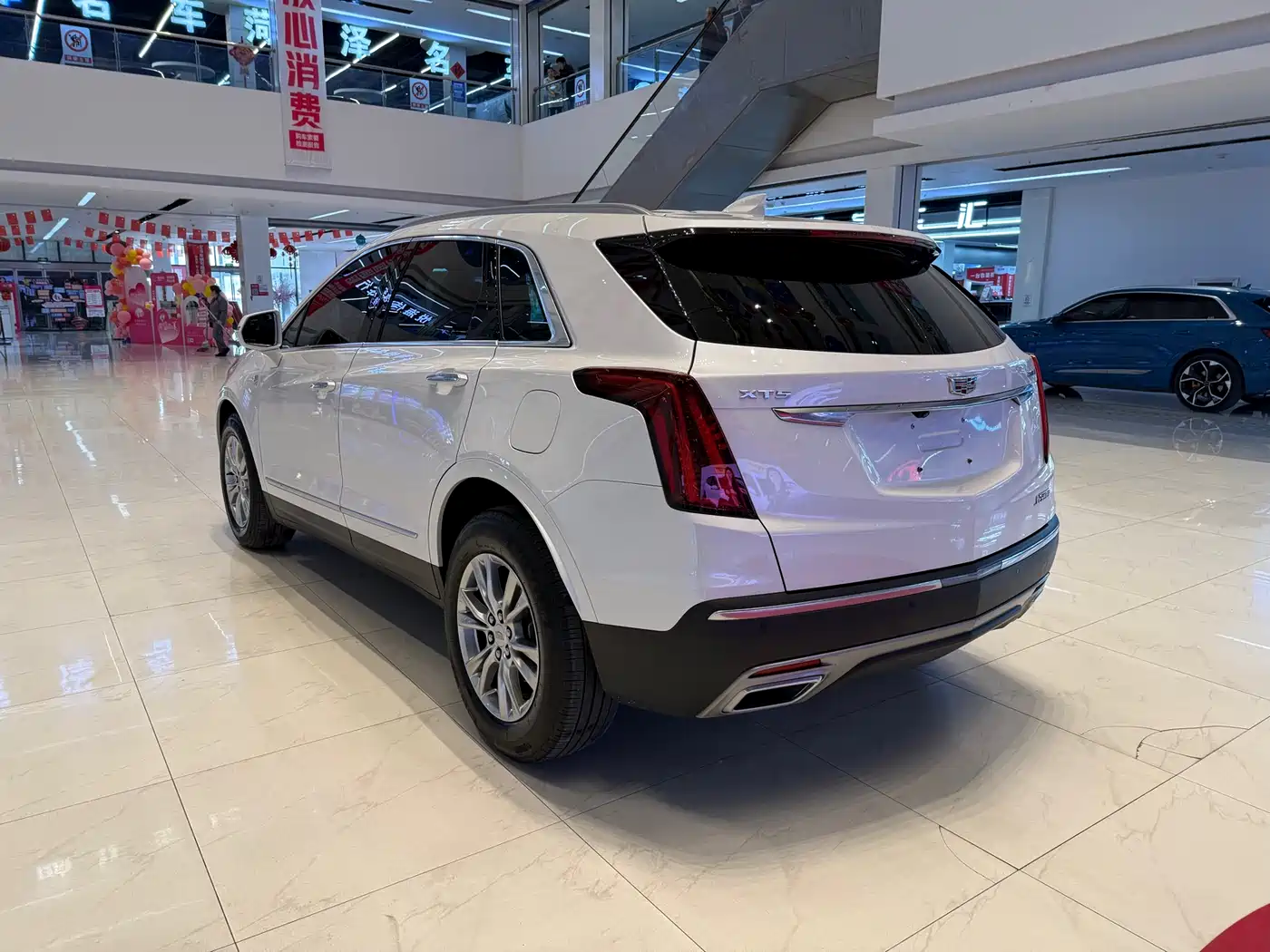 CADILLAC XT5