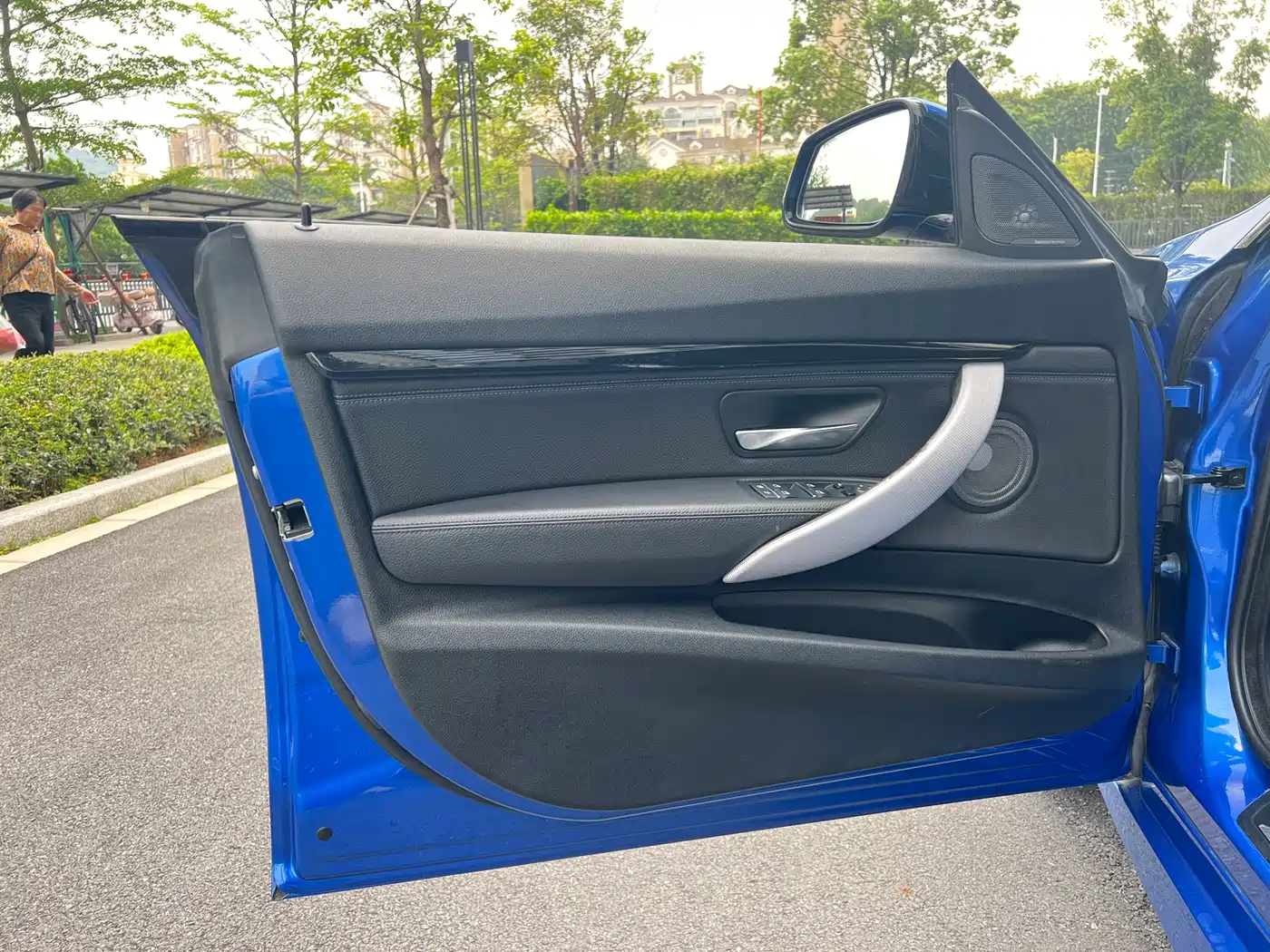 BMW 3 Series GT 2019 320i M Sport Model фото 30