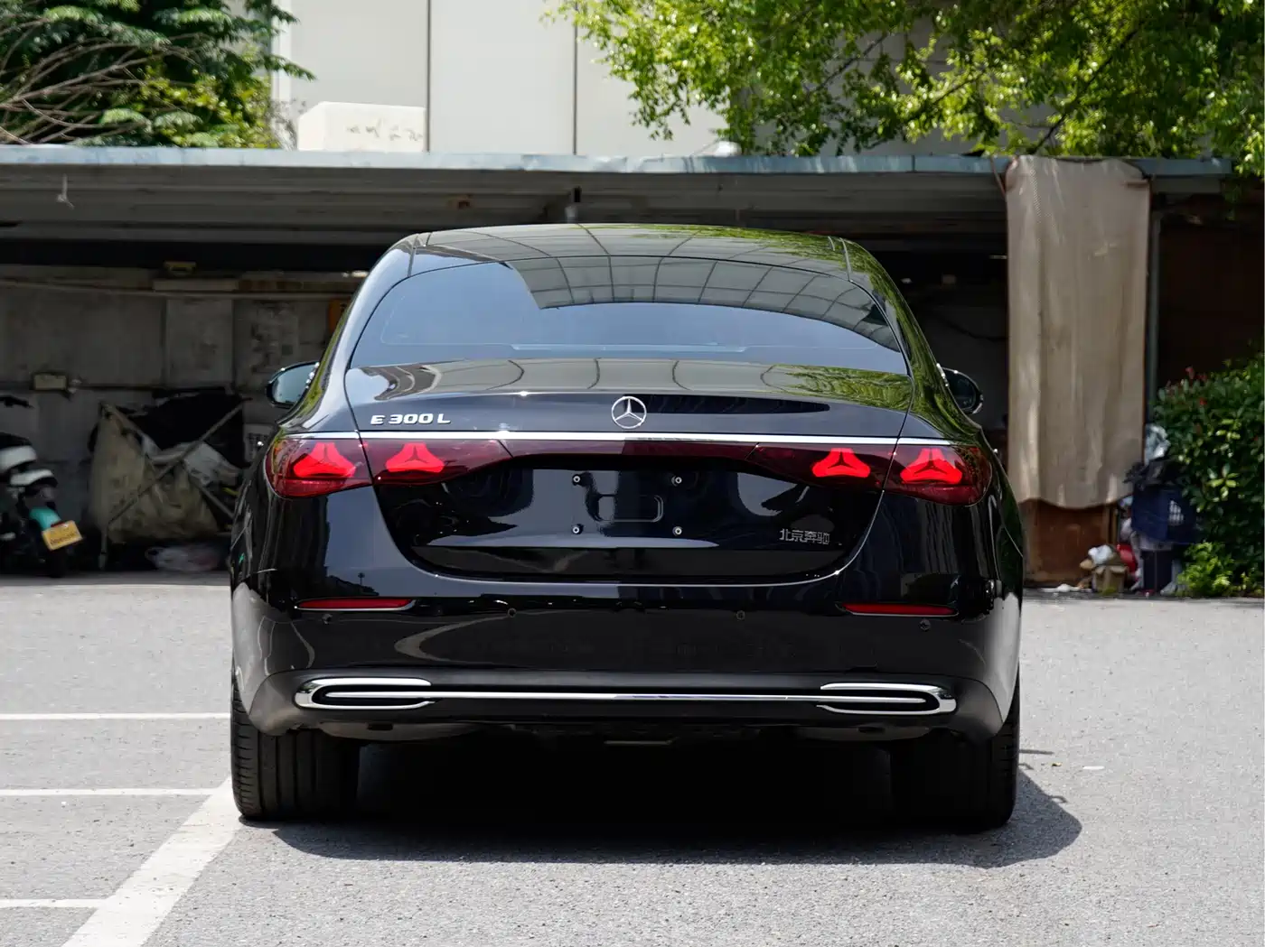 Mercedes-Benz E-Class 2024 Model E 300 L Luxury фото 5