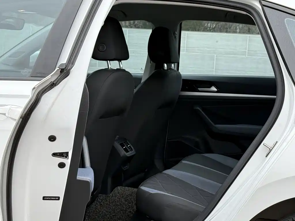 Volkswagen Lavida, миниатюра 12