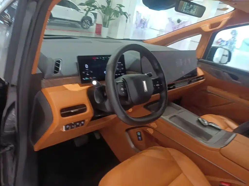 WEY Alpine 2025 2025 AWD Alpine 9