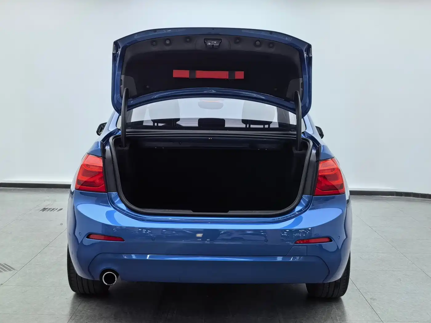 BMW 1 Series 2019 118i Fashion Edition фото 10