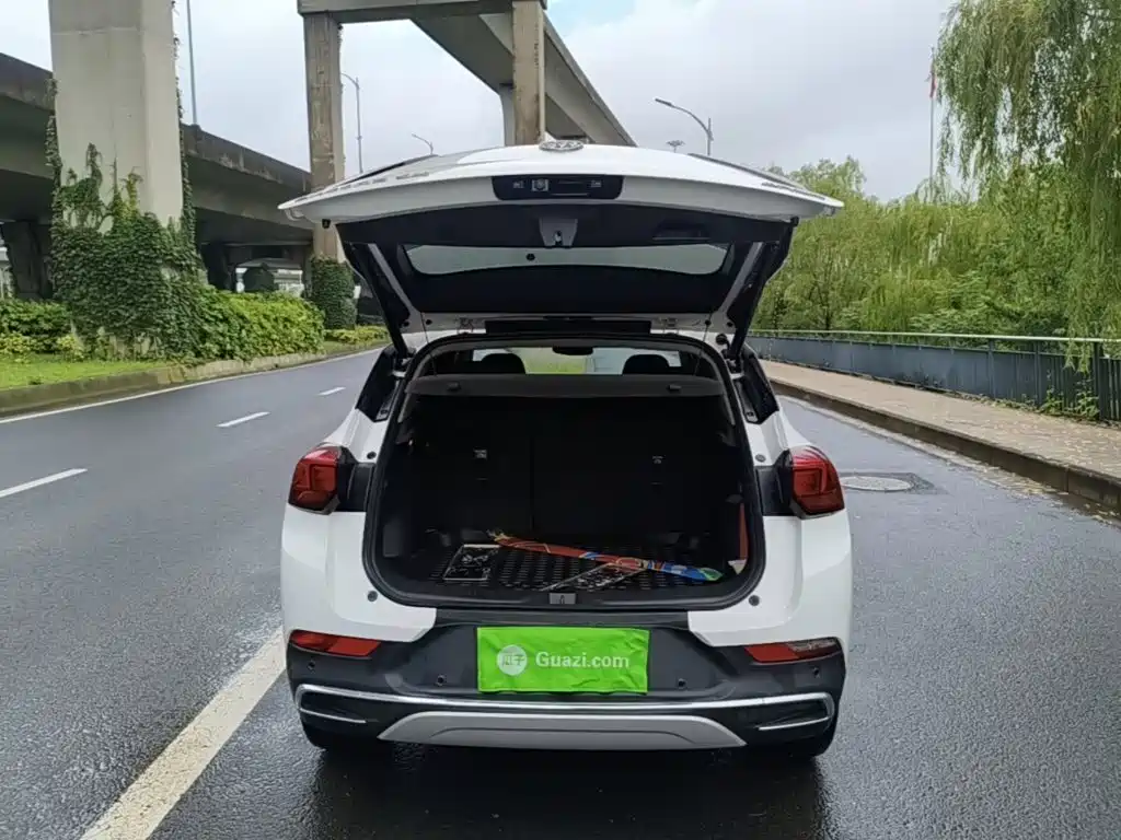 Фото 19 - Buick Encore GX