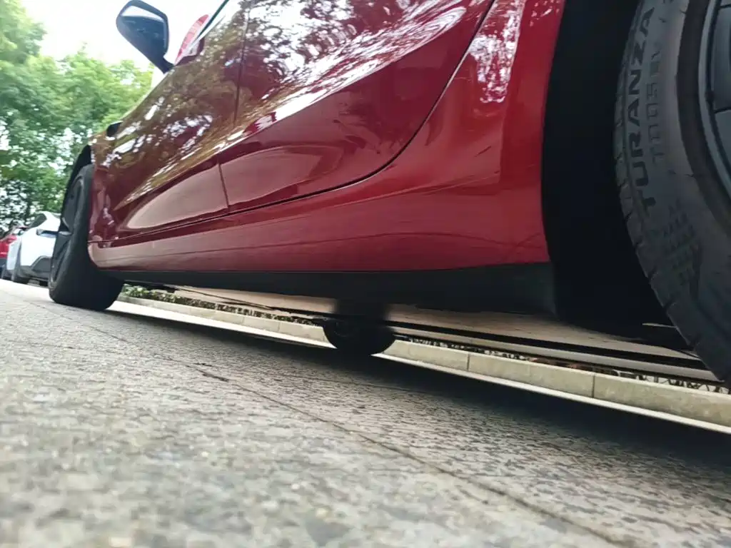 Фото 22 - Tesla Model 3