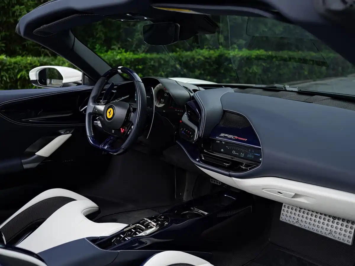 Ferrari SF90 2022 2021 3.9T V8 Spider